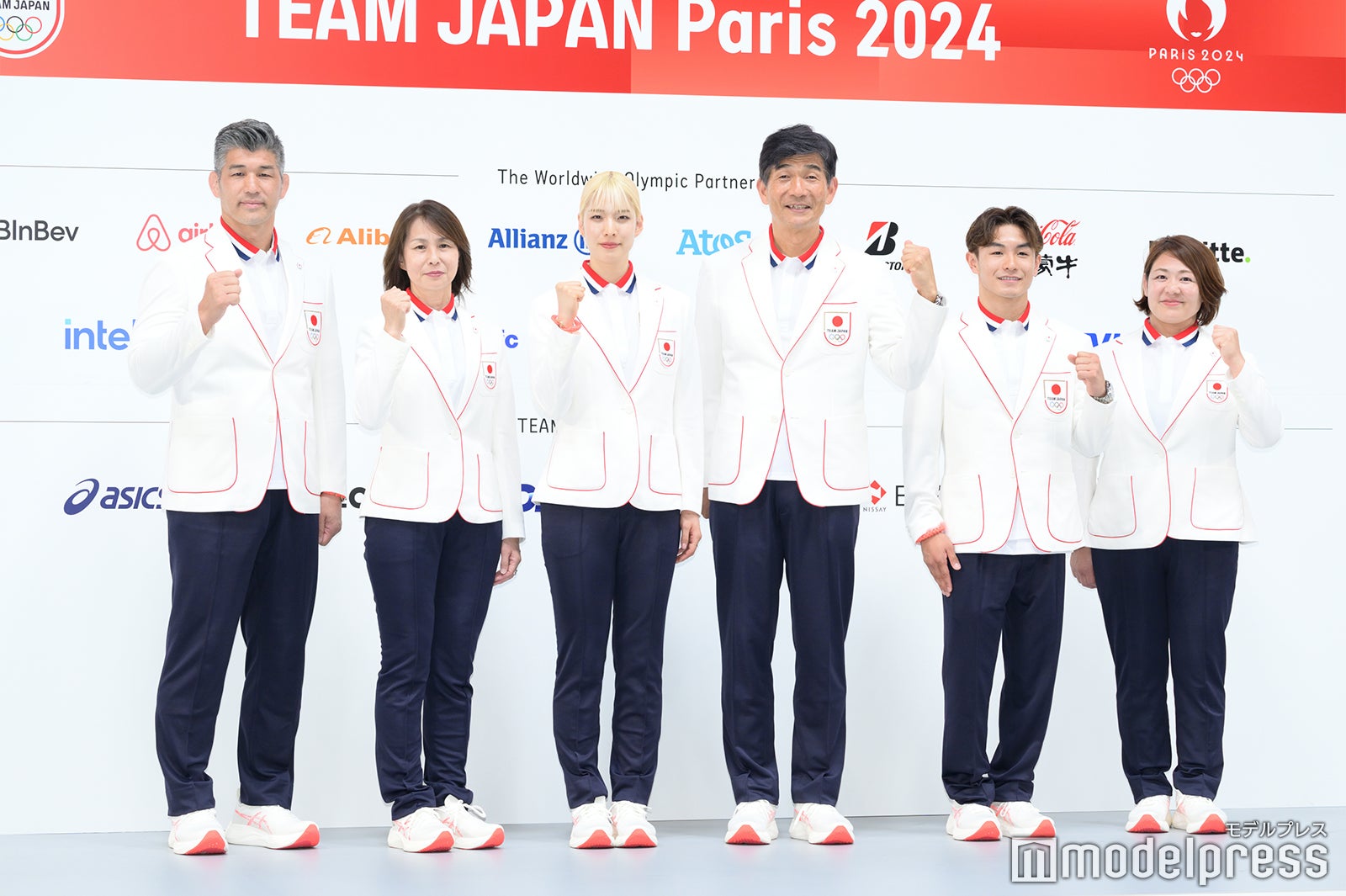 （左から）井上康生、土肥美智子、江村美咲、尾縣貢、半井重幸、谷本歩実（C）モデルプレス