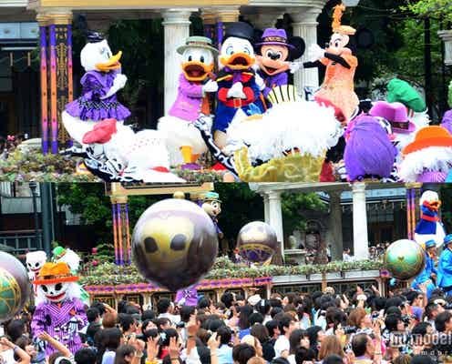 ディズニーハロウィーン、“巨大ボール”が頭上を飛び交う新プログラム<ストーリー解説/写真特集>