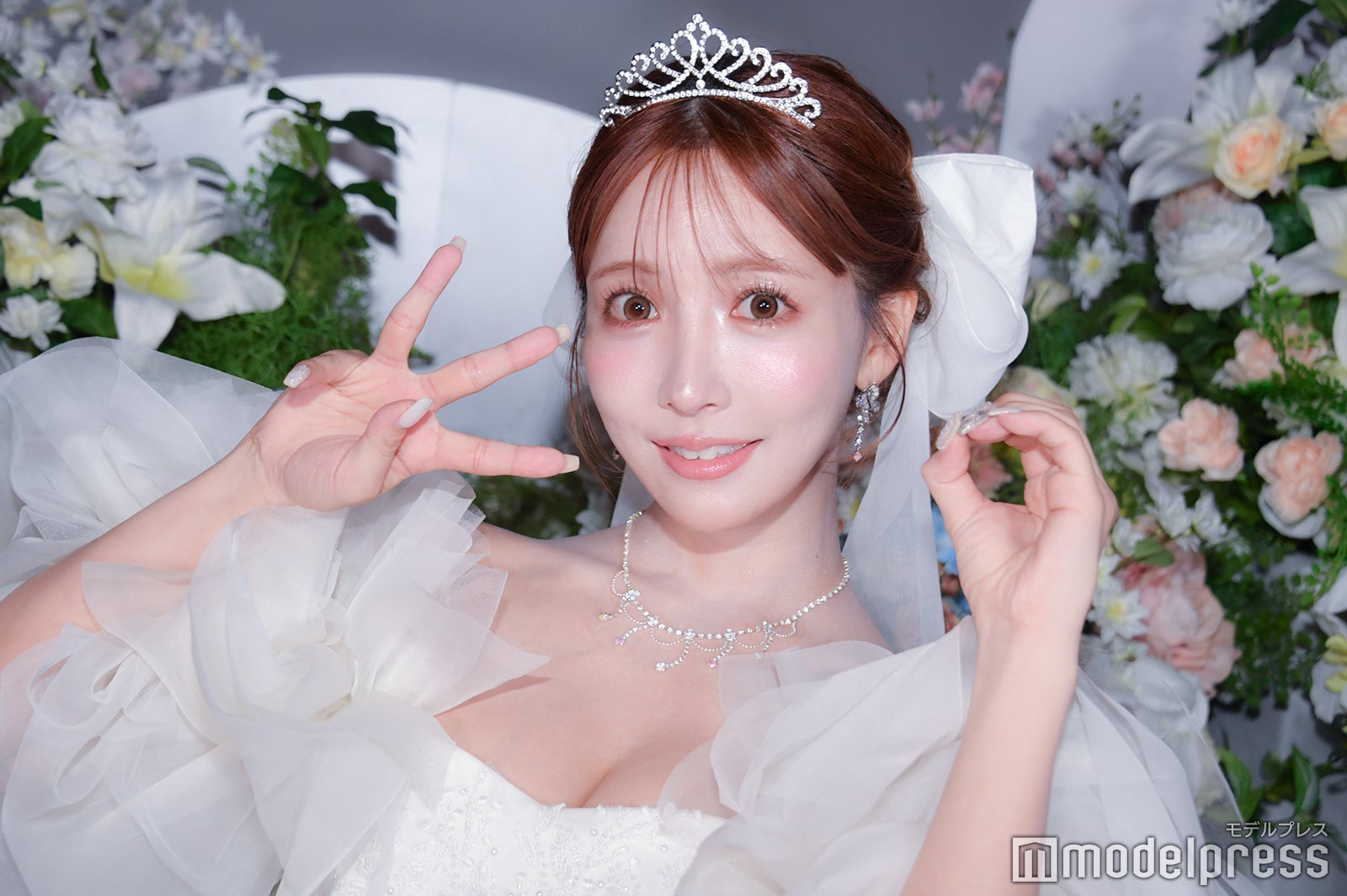 三上悠亜（C）モデルプレス