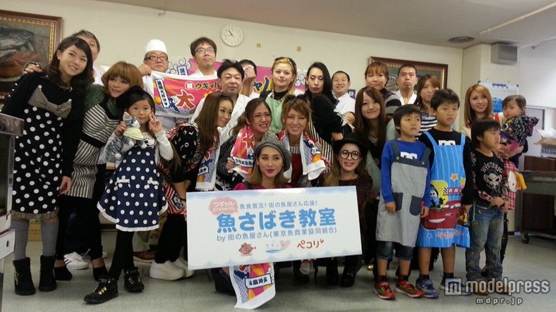 魚さばき教室の様子