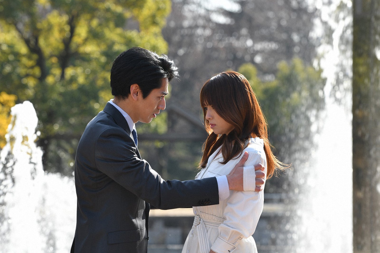 永山絢斗、深田恭子／「初めて恋をした日に読む話」第6話より（C）TBS