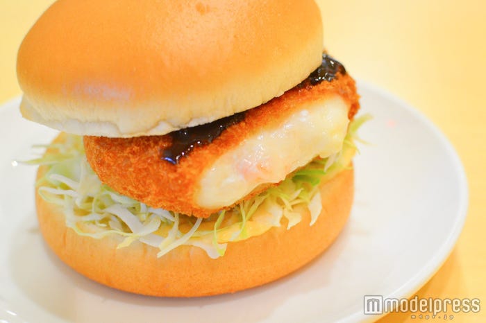 クリームがとろ~り(C)モデルプレス