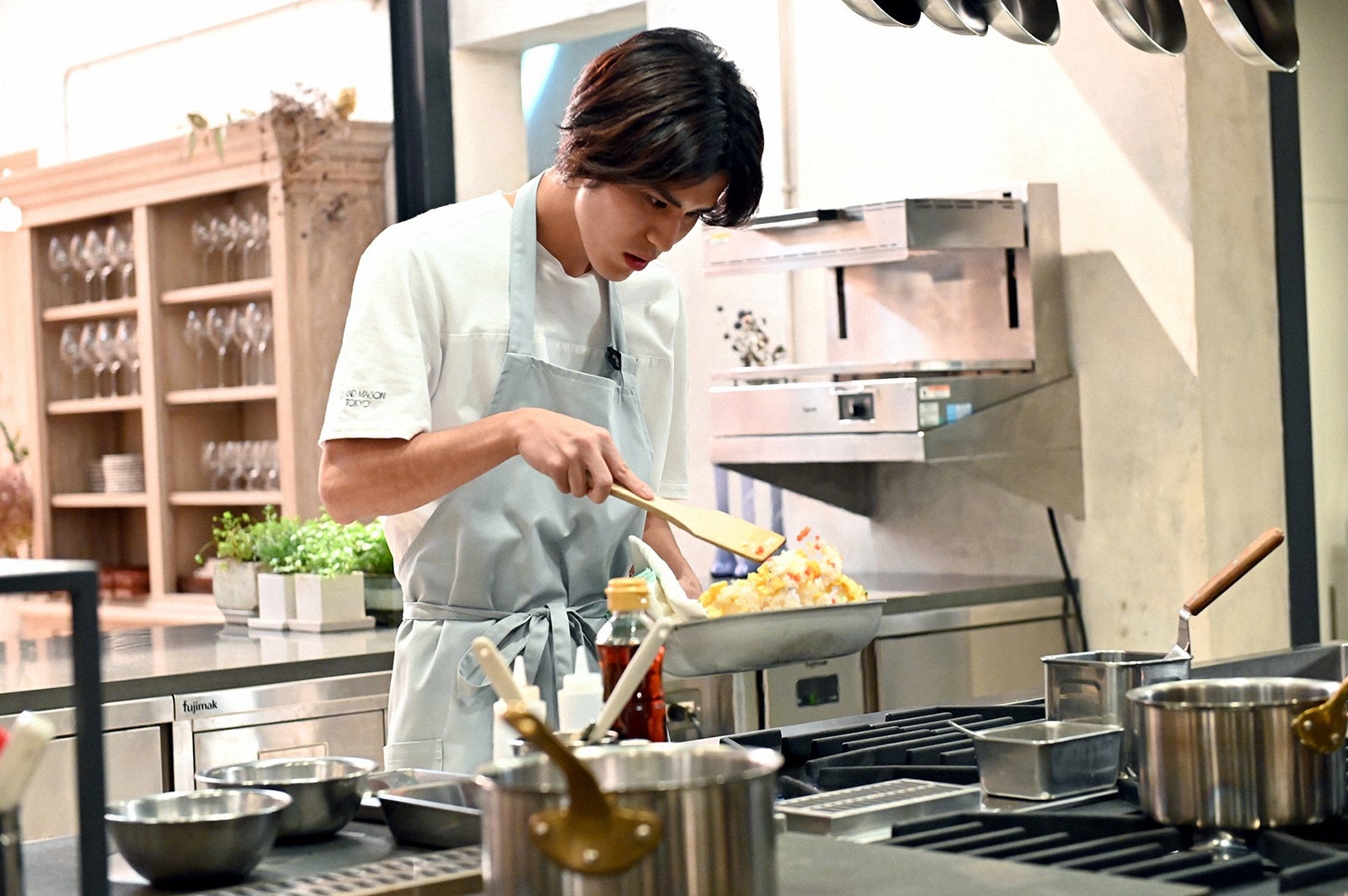 寛一郎／「グランメゾン東京」第6話より（C）TBS