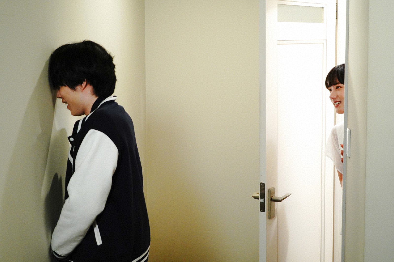 福崎那由他、清原果耶「invert 城塚翡翠 倒叙集」第3話より（C）日本テレビ