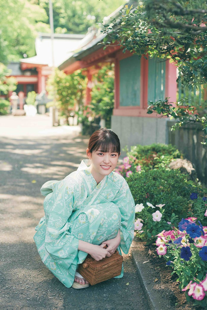 松村沙友理写真集『次、いつ会える?』限定ver楽天ブックス(C)マガジンハウス(撮影・三瓶康友)