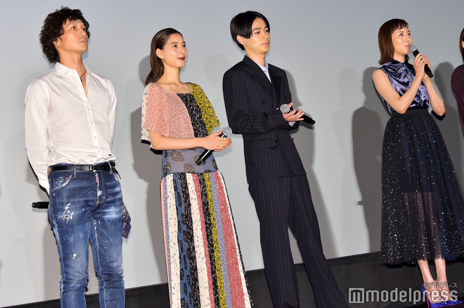 安藤政信、新木優子、成田凌、比嘉愛未（C）モデルプレス
