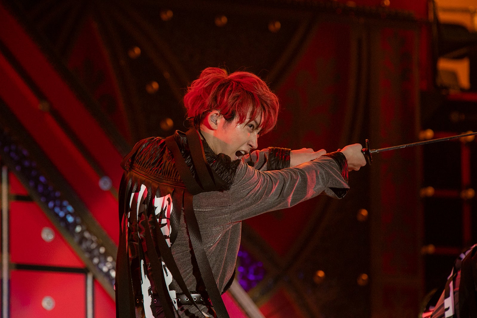  超特急（カメラマン：米山三郎、深野輝美、笹森健一、小坂茂雄）