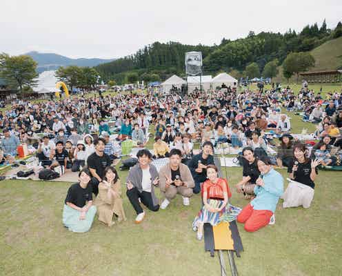 齊藤工発案「移動映画館」熊本で6年ぶり開催 一青窈が“ファンサービス全開”圧巻ライブ<cinema bird in 熊本小国 2023>