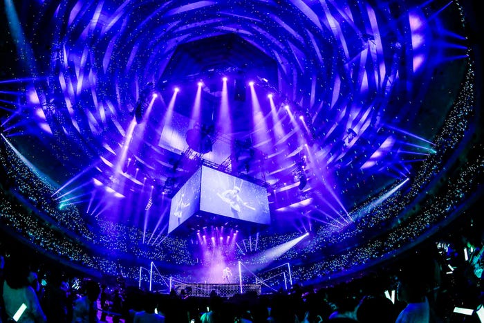 『TAEMIN THE 1st STAGE 日本武道館』(写真:HAJIME KAMIIISAKA)