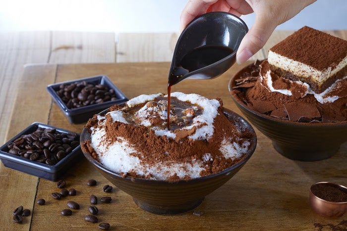 アフォガートソルビン(950円)とティラミスソルビン(1,300円)/画像提供:ソルビン