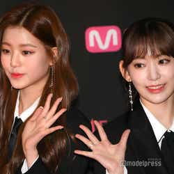 モデルプレス - IZ*ONEチャン・ウォニョン&宮脇咲良がセンター AKB48・乃木坂46・欅坂46とのコラボユニットでオリジナル楽曲披露<IZ4648メンバー24人/FNS歌謡祭>