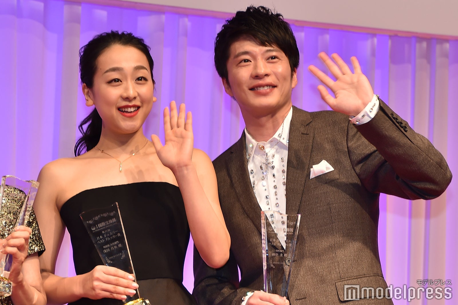 浅田真央、田中圭（C）モデルプレス