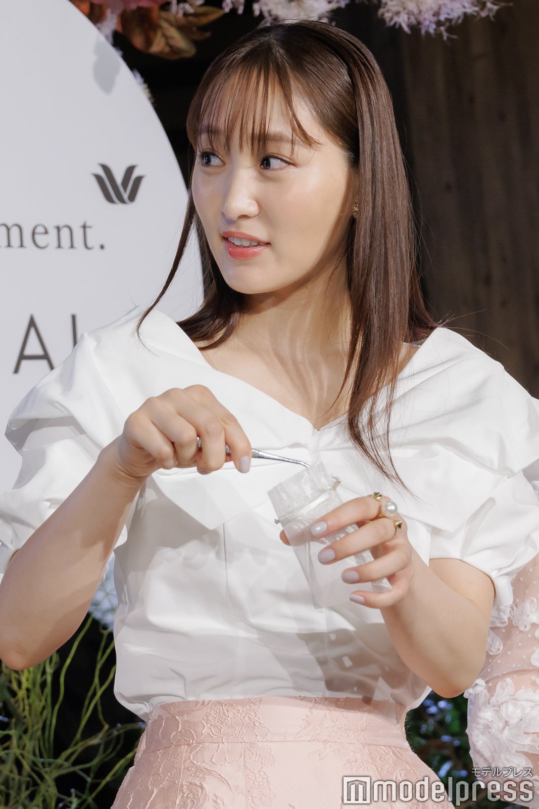 菅井友香（C）モデルプレス