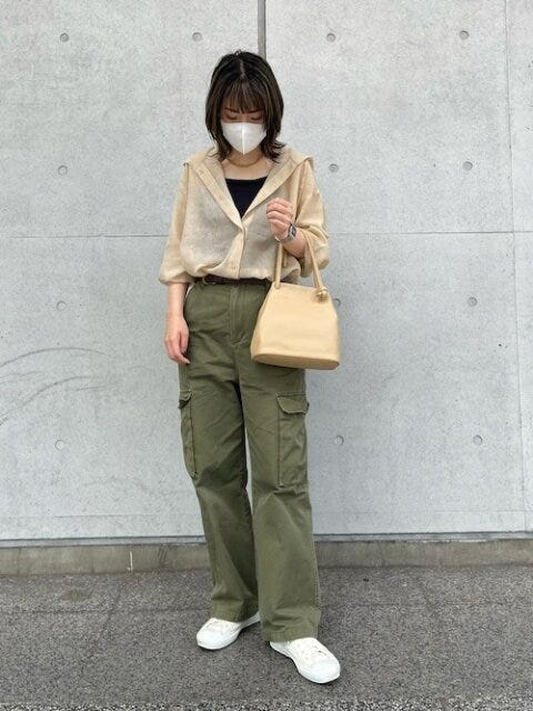 シアートップス　コーデ