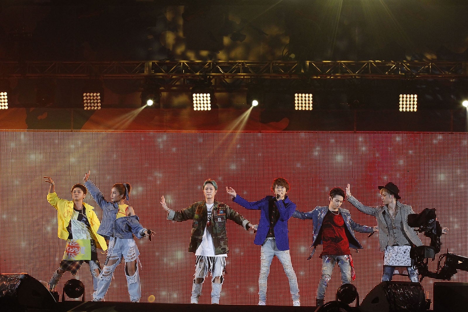 AAA（画像提供：avex）