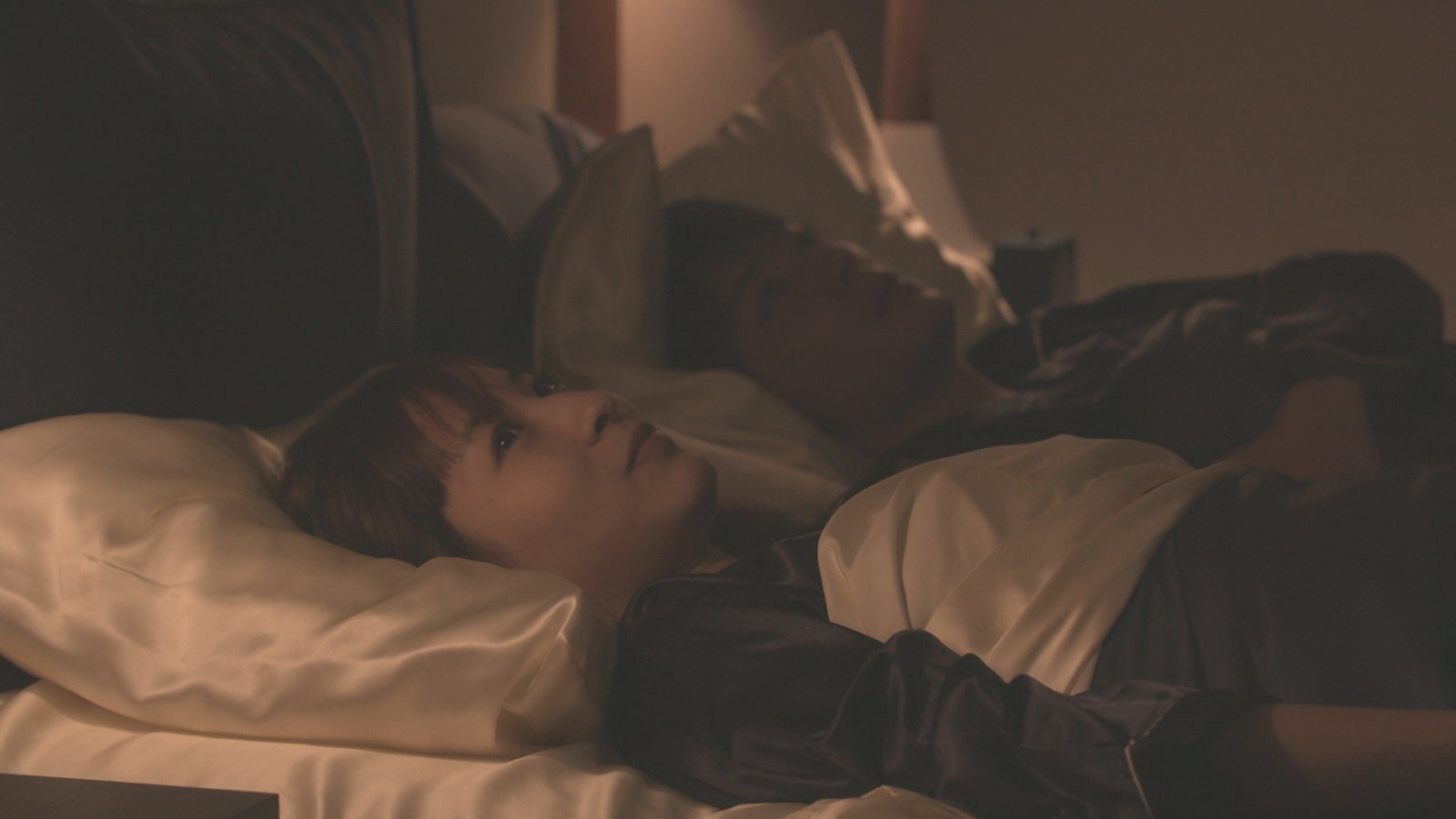 ロン・モンロウ「ダブルベッド」day1（C）TBS／イースト・エンタテインメント