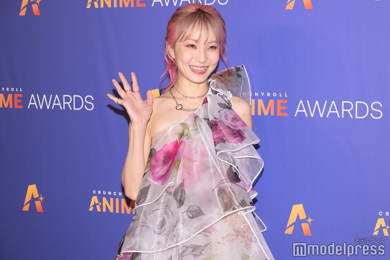 LiSA（C）モデルプレス