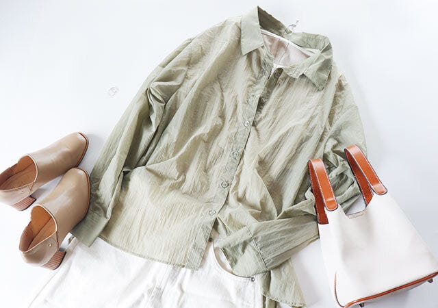 しまむら　シアーシャツ　トップス　白デニム　コーデ
