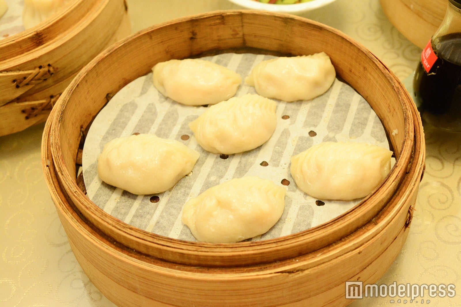 蝦肉蒸餃（えびと豚肉入り蒸し餃子）8個      200元（約720円）／（C）モデルプレス