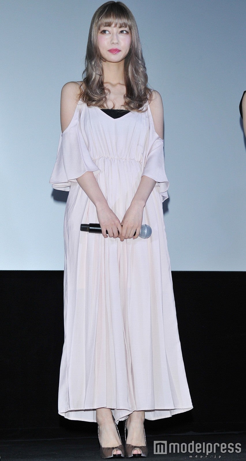 中村里砂（C）モデルプレス