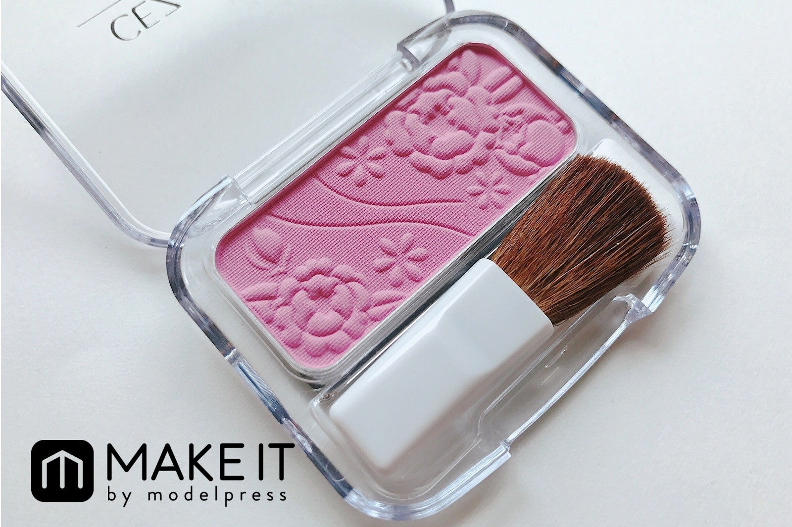  セザンヌ「ナチュラルチークN」 (C)メイクイット