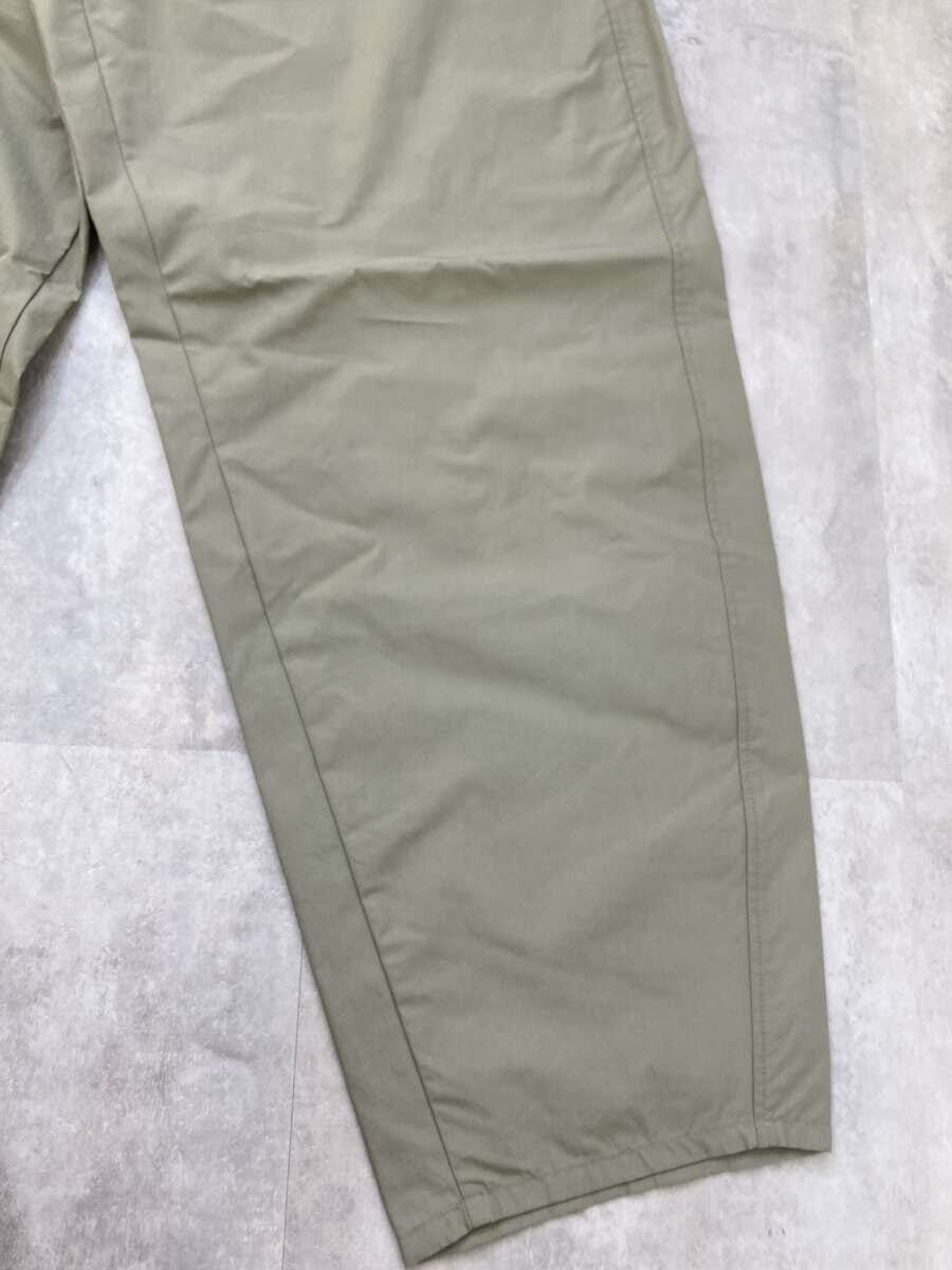 GU　GIRLSドライイージーバレルレッグパンツ　バレルレッグシルエット