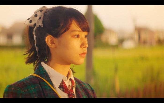 南沙良/「恋に堕ちたら」MVより(提供写真)