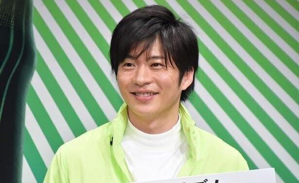 田中圭 バスケットボールを手にジャンプ 少年のような姿にファン大興奮 無邪気でかわいい この笑顔守りたい モデルプレス 田中圭 バスケットボールを手にジャンプ 少年のような姿にファン大興奮 無邪気でかわいい この笑顔守りたい モデルプレス