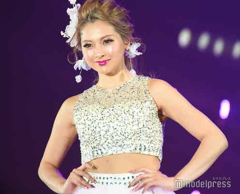 ゆきぽよ、肌見せドレスで華麗にランウェイ 投げキスに会場沸く<Tokyo Street Collection>