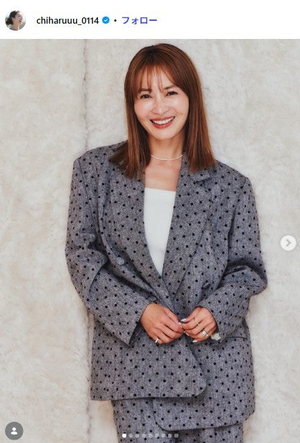 新山千春、シボレーのレア車で車中泊キャンプ「アメ車が似合う」「めちゃくちゃ格好良すぎ」の声