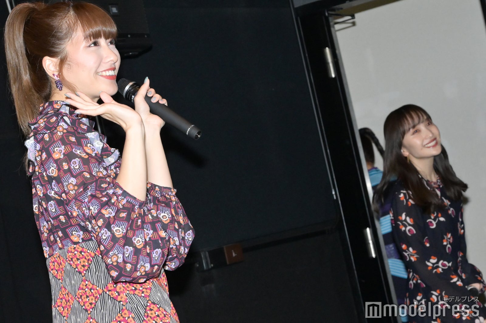 佐々木彩夏、百田夏菜子 （C）モデルプレス