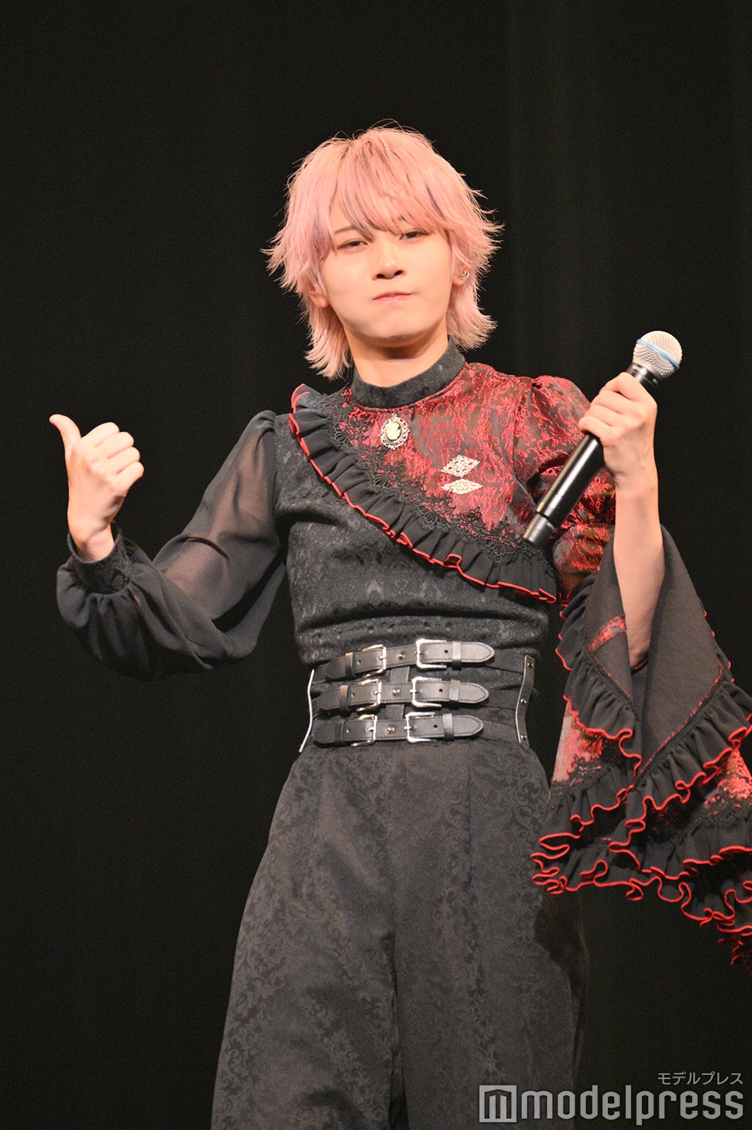 AVAM（C）モデルプレス