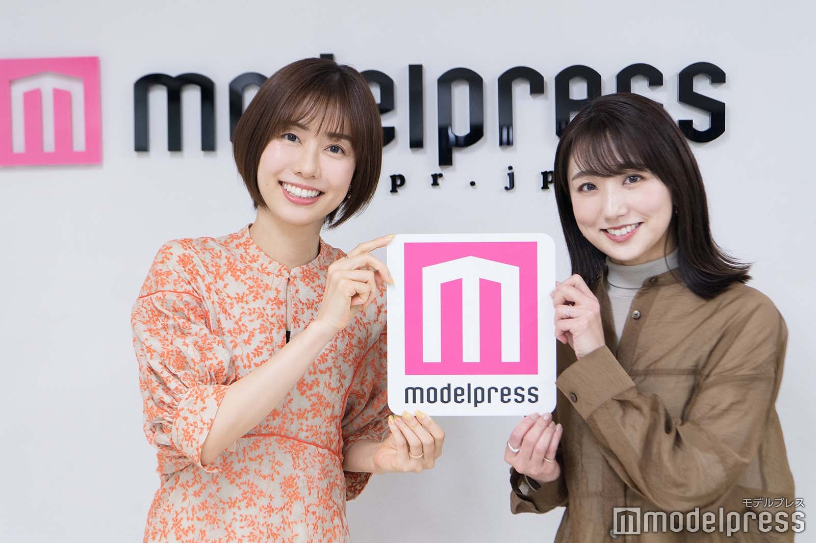 山崎夕貴アナ、松村未央アナ （C）モデルプレス