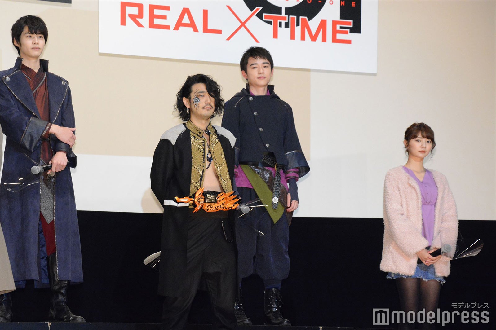 （上段左から）青木瞭、富樫慧士（下段左から）谷口賢志、川津明日香（C）モデルプレス