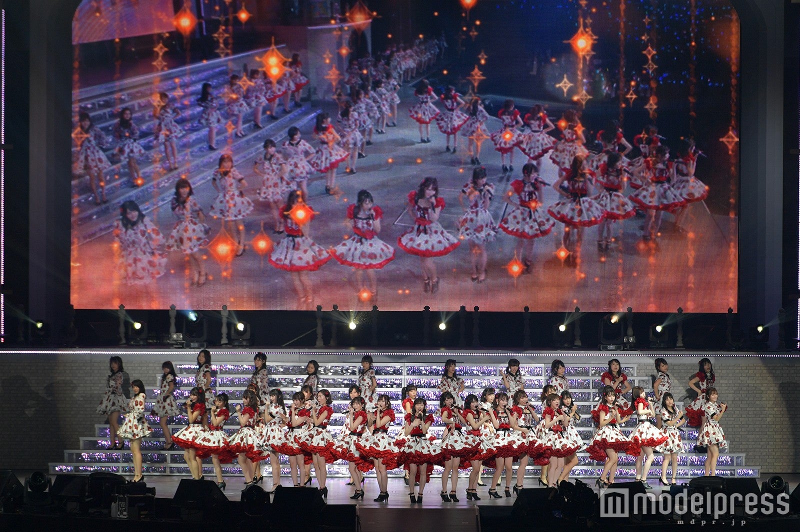 「渡辺麻友卒業コンサート～みんなの夢が叶いますように～」（C）モデルプレス