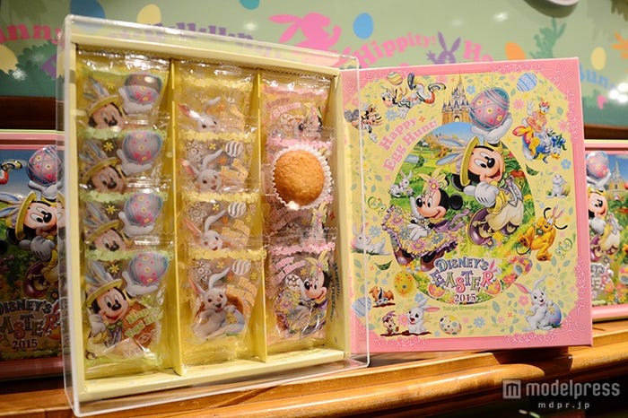 ベイクドホワイトショコラ&コーンフレーク¥900/ディズニーランド