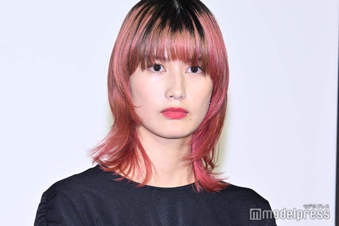 橋本愛(C)モデルプレス