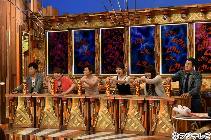 (左より)陣内智則、柳原可奈子、三田寛子、戸田恵梨香、北斗晶、高田延彦/4月6日放送分より