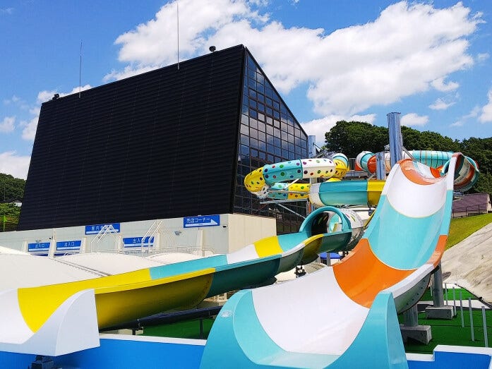 「ダーク・スパイラル」など4種のスライダーが楽しめます