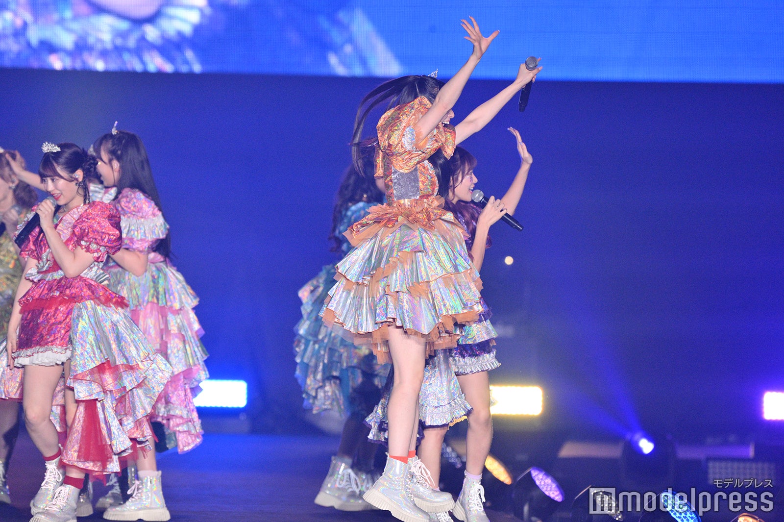 FRUITS ZIPPER（C）モデルプレス