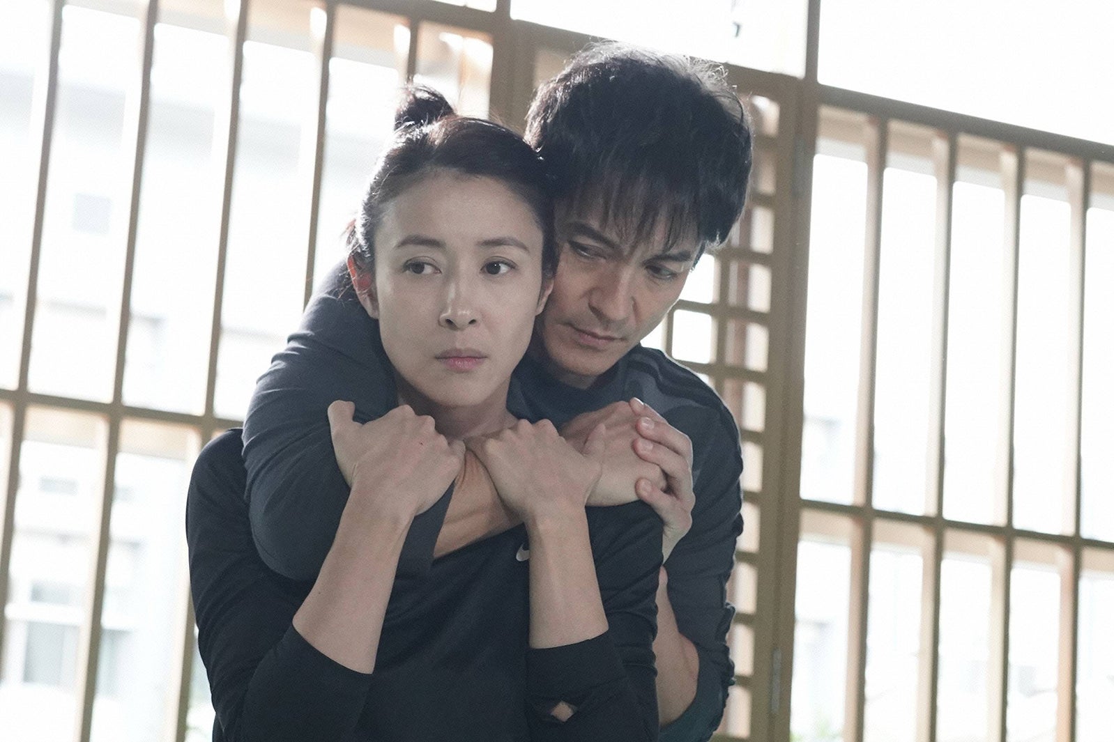 水野美紀、沢村一樹／「絶対零度～未然犯罪潜入捜査～」第4話より（C）フジテレビ