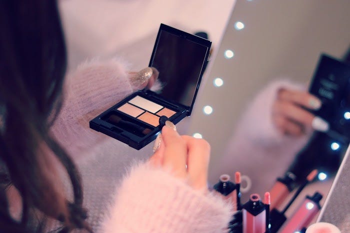 一歩勇気を出して不満を伝えてみて/photo by GIRLY DROP