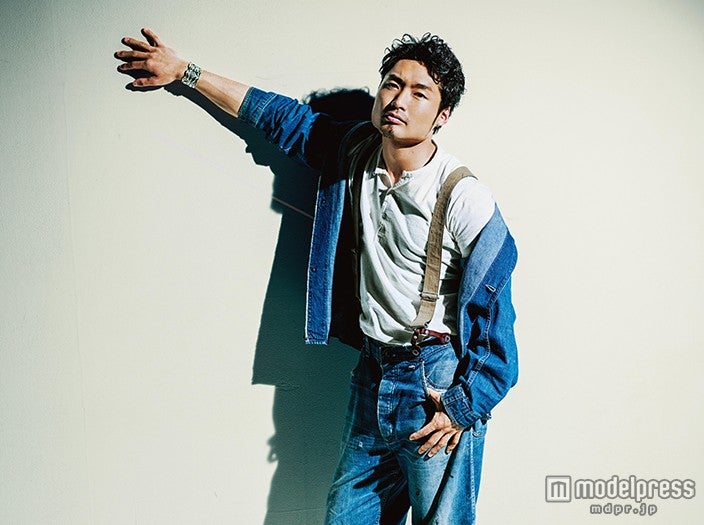 八木将康／「月刊EXILE」6月号より（画像提供：LDH）