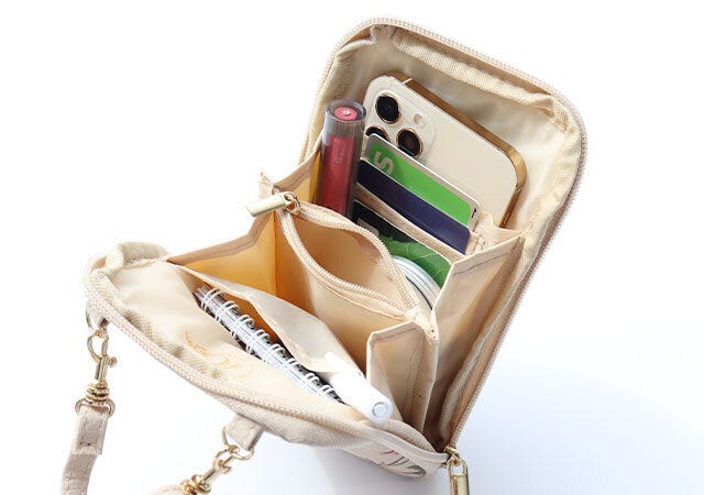 宝島社 雑誌 ムック本 付録 スマホショルダー 宝島社 雑誌 ムック本 付録 スマホショルダー LAURA