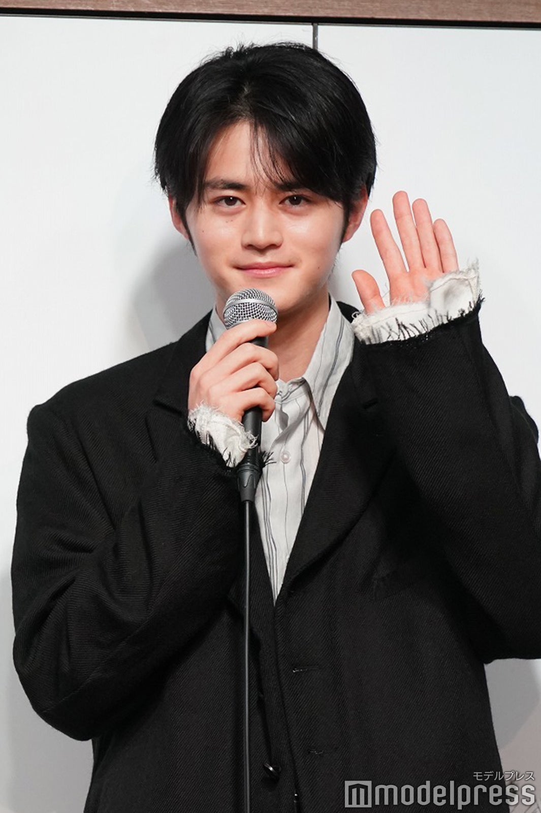 鈴鹿央士（C）モデルプレス