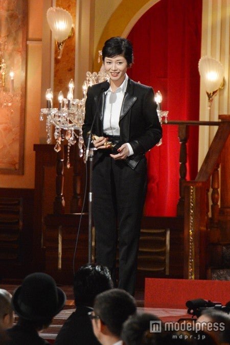 真木よう子 まさか の栄光に戸惑う どうしよう 第37回日本アカデミー賞 モデルプレス 真木よう子 まさか の栄光に戸惑う どうしよう 第37回日本アカデミー賞 モデルプレス
