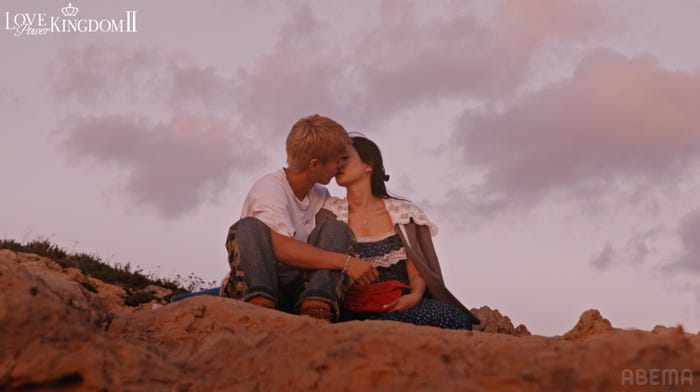 たいじゅ(白鳥大珠)、まりや(永尾まりや)(C)AbemaTV,Inc