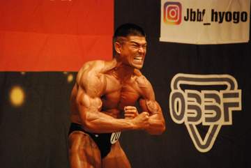 神戸に“ゴジラ”襲来 松下選手が兵庫ボディビルの頂点獲得