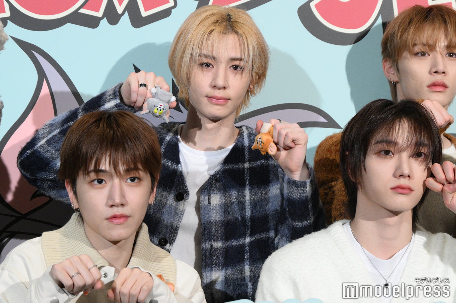 （上段左から）LEEHAN（イハン）、TAESAN（テサン）、（下段左から）RIWOO（リウ）、SUNGHO（ソンホ）（C）モデルプレス