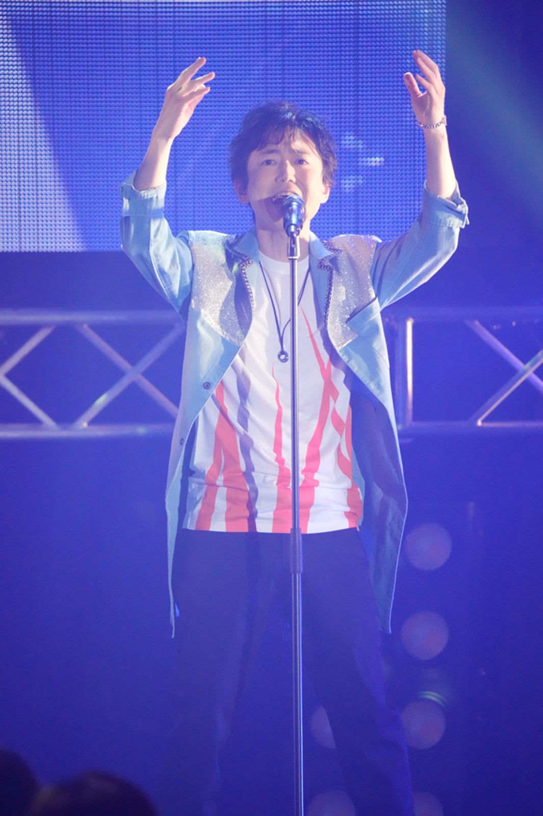 菅沼久義 （C）LATCH! Project／JRE